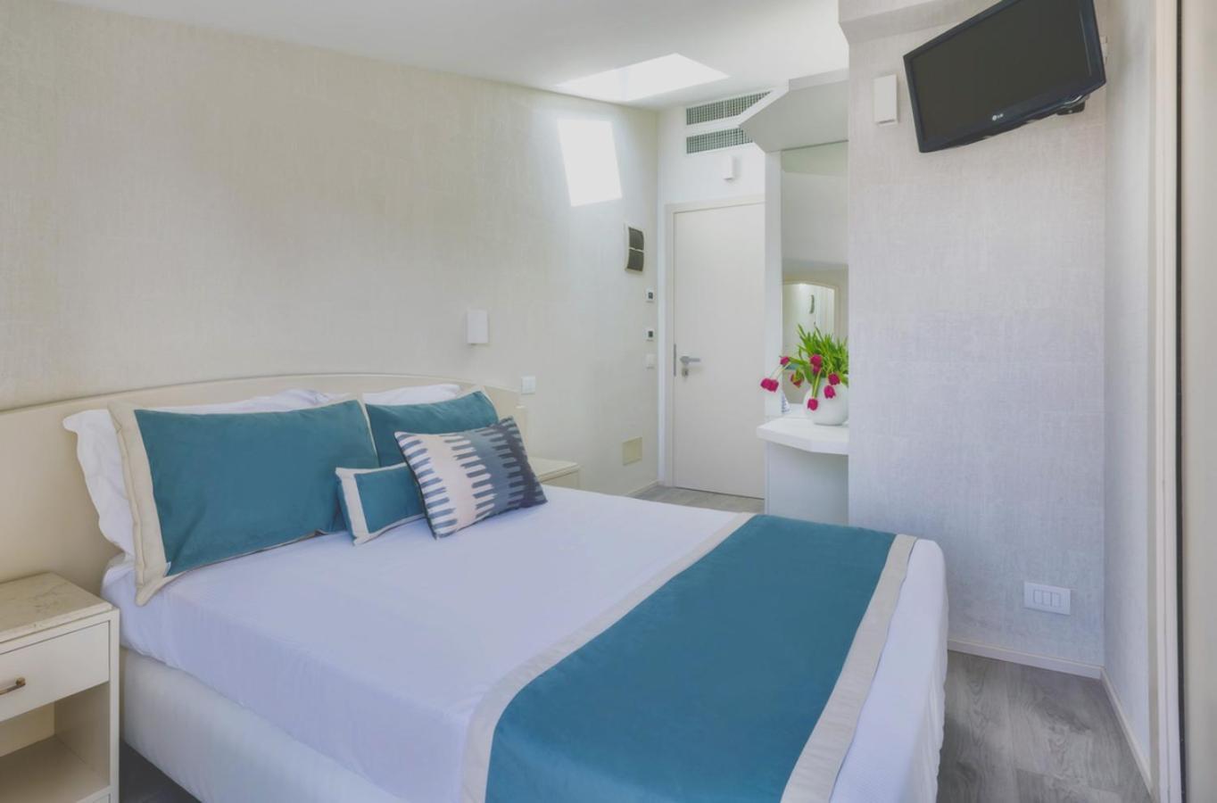 Novecento Suite Hotel 里乔内 外观 照片
