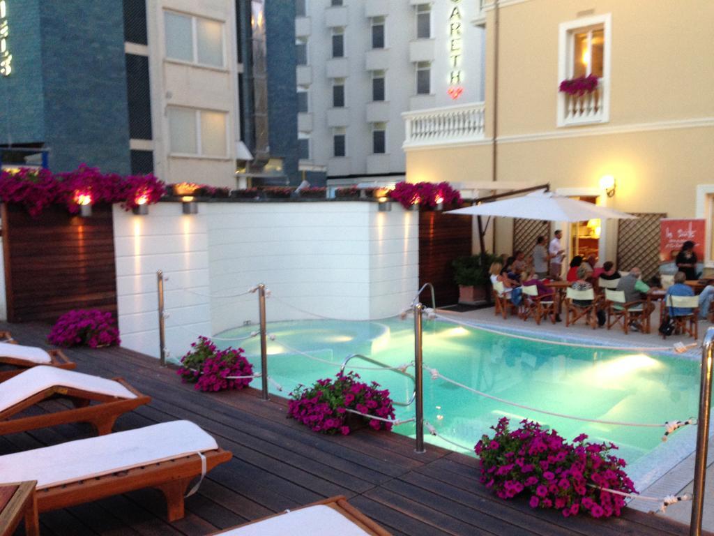 Novecento Suite Hotel 里乔内 外观 照片