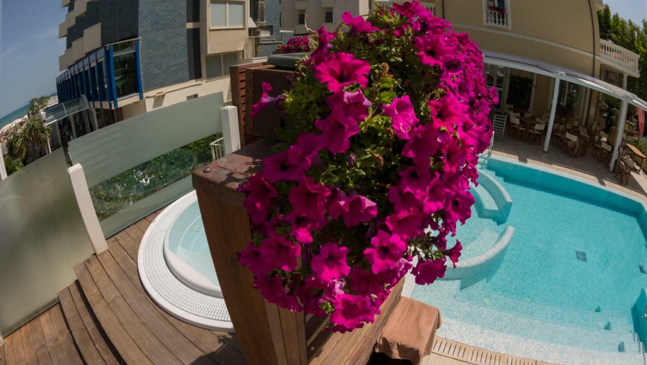 Novecento Suite Hotel 里乔内 外观 照片